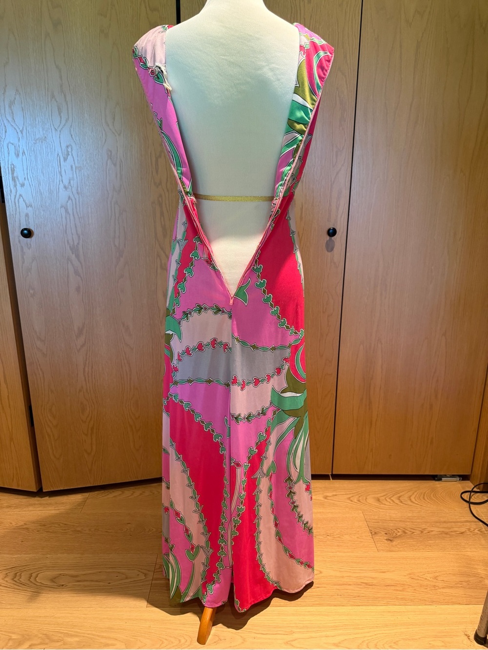 Vintage Saks Fifth Avenue 1970s Pink Green Halter Maxi Dress Sz 8 - Picture 10 of 13